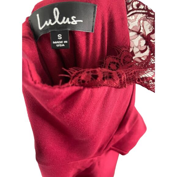 Lulu's NWT Women's Size Small Red Lace Formal Flare Mini Dress Whimsigoth - Picture 9 of 12